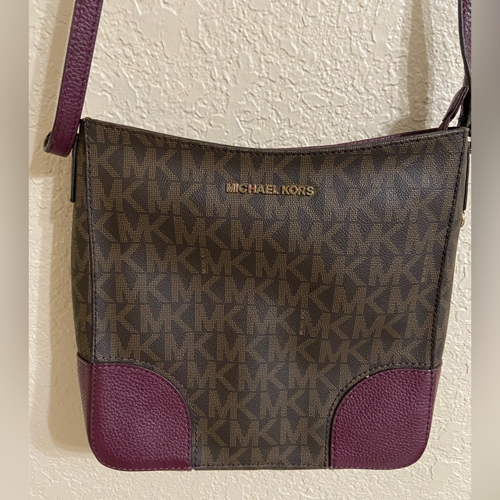Michael Kors crossbody